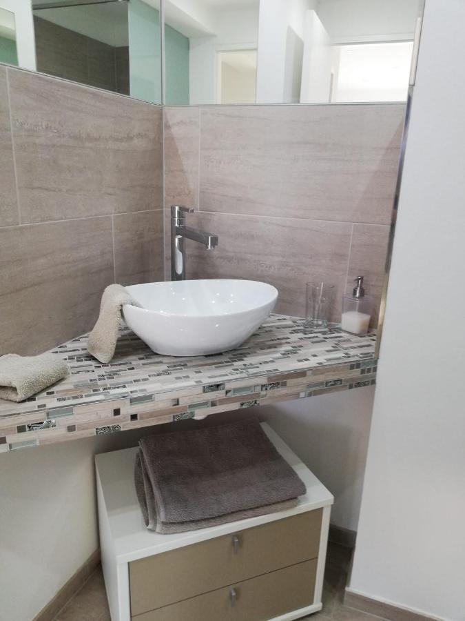 Apartmani Deluxe Jasenice  Exterior foto